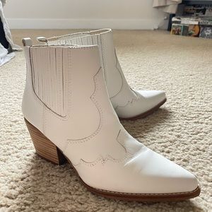 White Winona Sam Edelman ankle booties